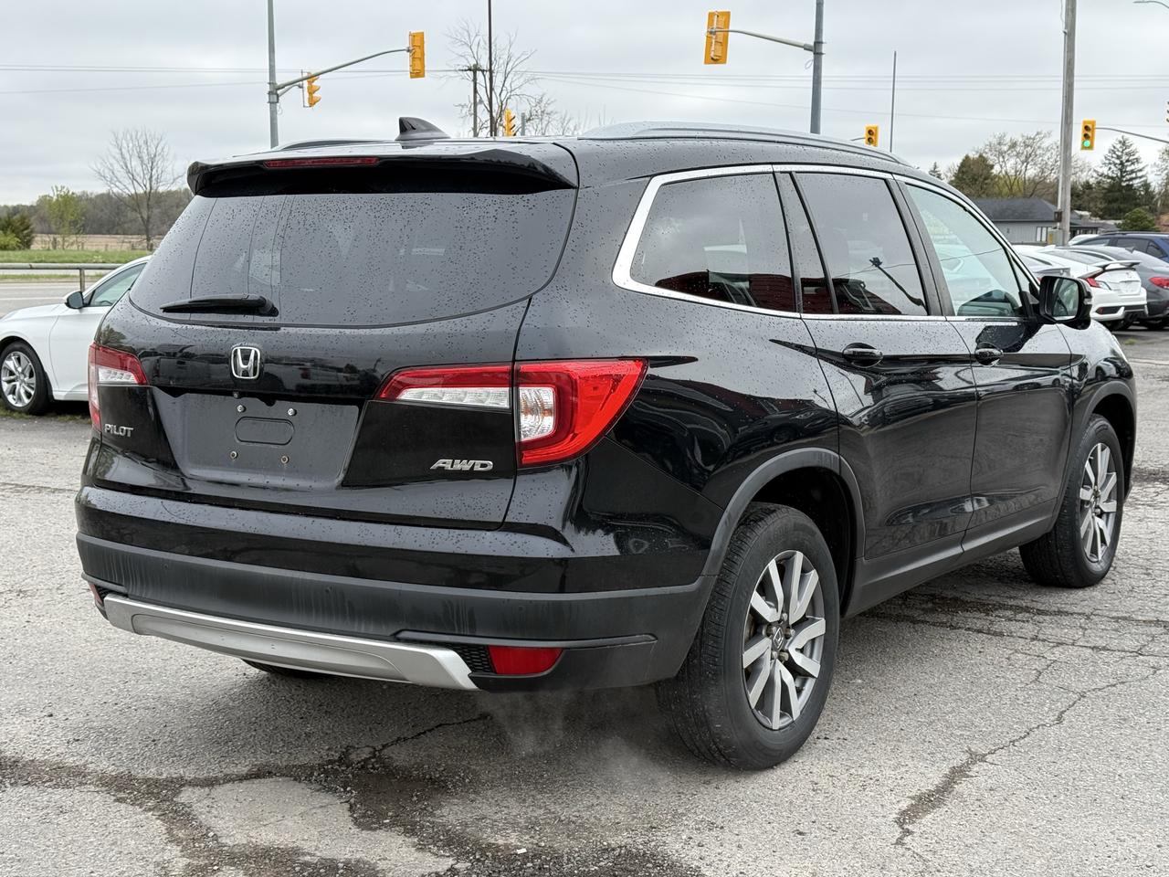 2019 Honda Pilot EX-L NAVI Photo2