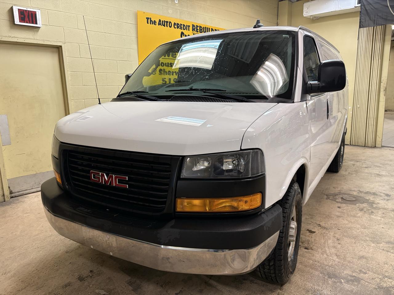 2020 GMC Savana Cargo Van  Photo2