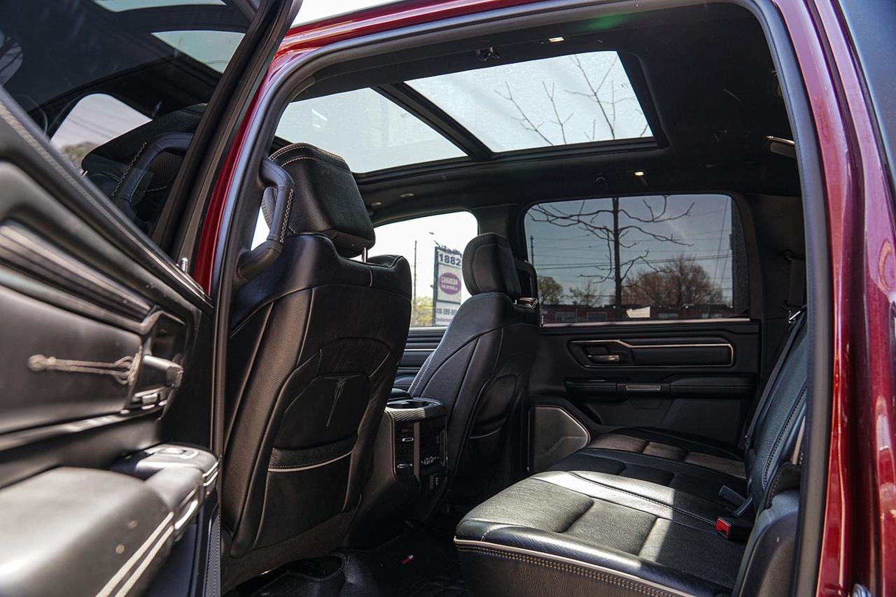 2019 RAM 1500 Limited HEMI|PANO|12" SCREEN|NAVI|360 CAM| Photo