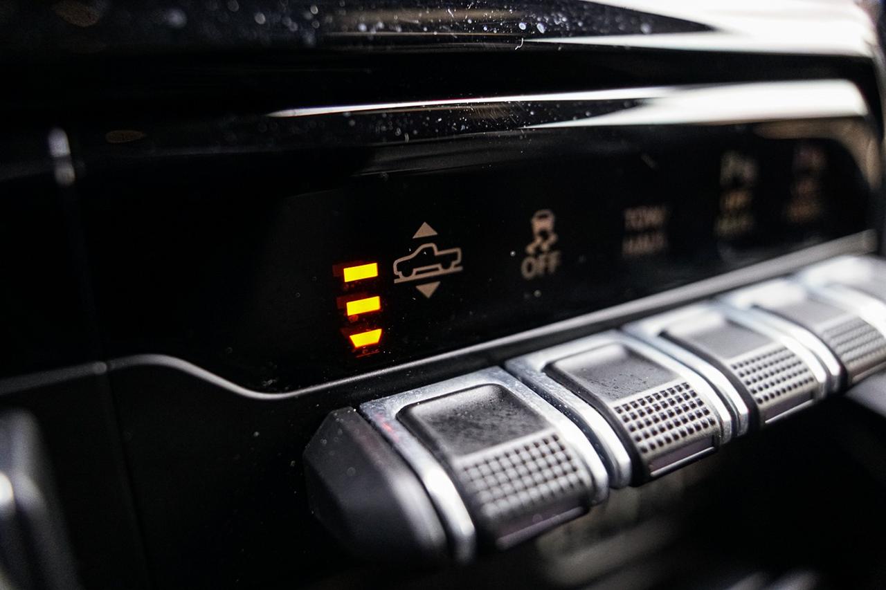 2019 RAM 1500 Limited HEMI|PANO|12" SCREEN|NAVI|360 CAM| Photo