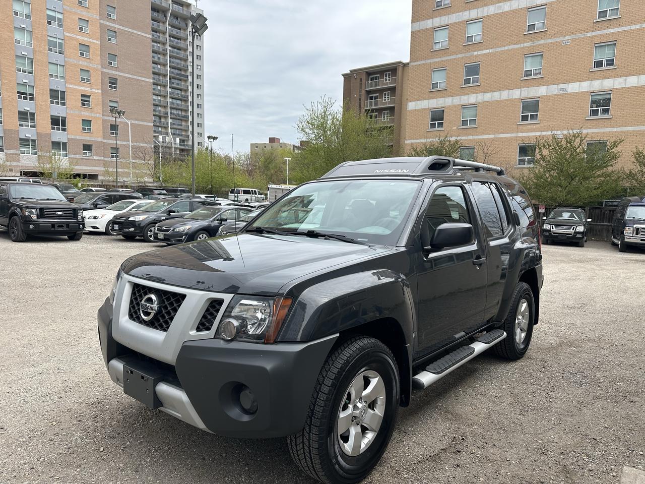 2012 Nissan Xterra 4WD 4DR AUTO SV Photo2
