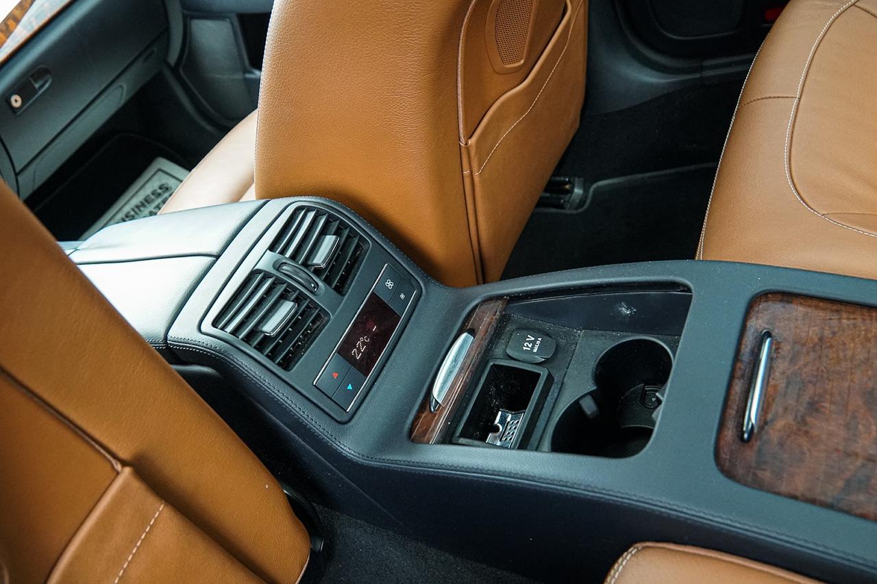 2016 Mercedes-Benz CLS-Class CLS 550 4MATIC |AMG PKG|SUNROOF|NAVI|WOOD TRIM Photo