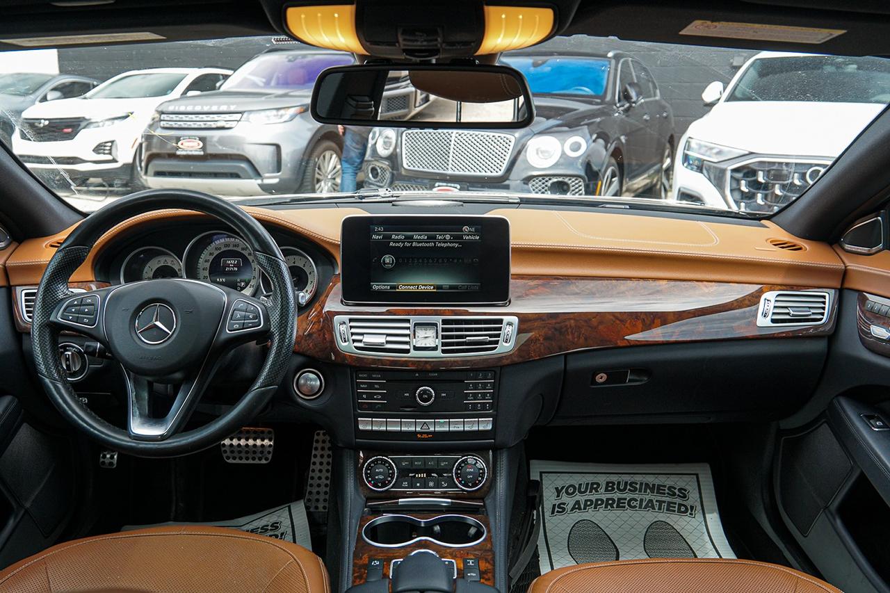 2016 Mercedes-Benz CLS-Class CLS 550 4MATIC |AMG PKG|SUNROOF|NAVI|WOOD TRIM Photo