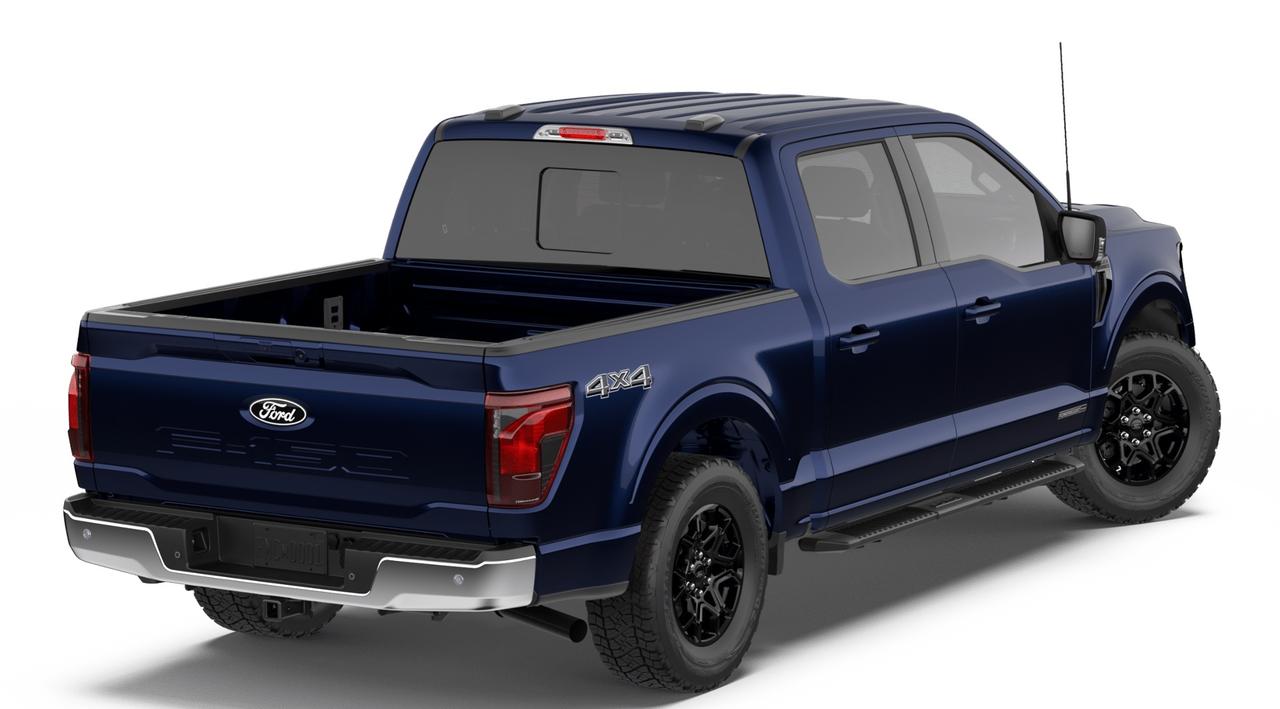 2026 Ford F-150 XLT 4WD SuperCrew 5.5' Box Hybrid Photo2