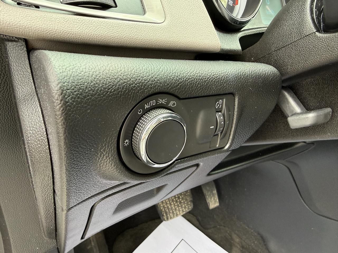 2015 Buick Verano Base Photo
