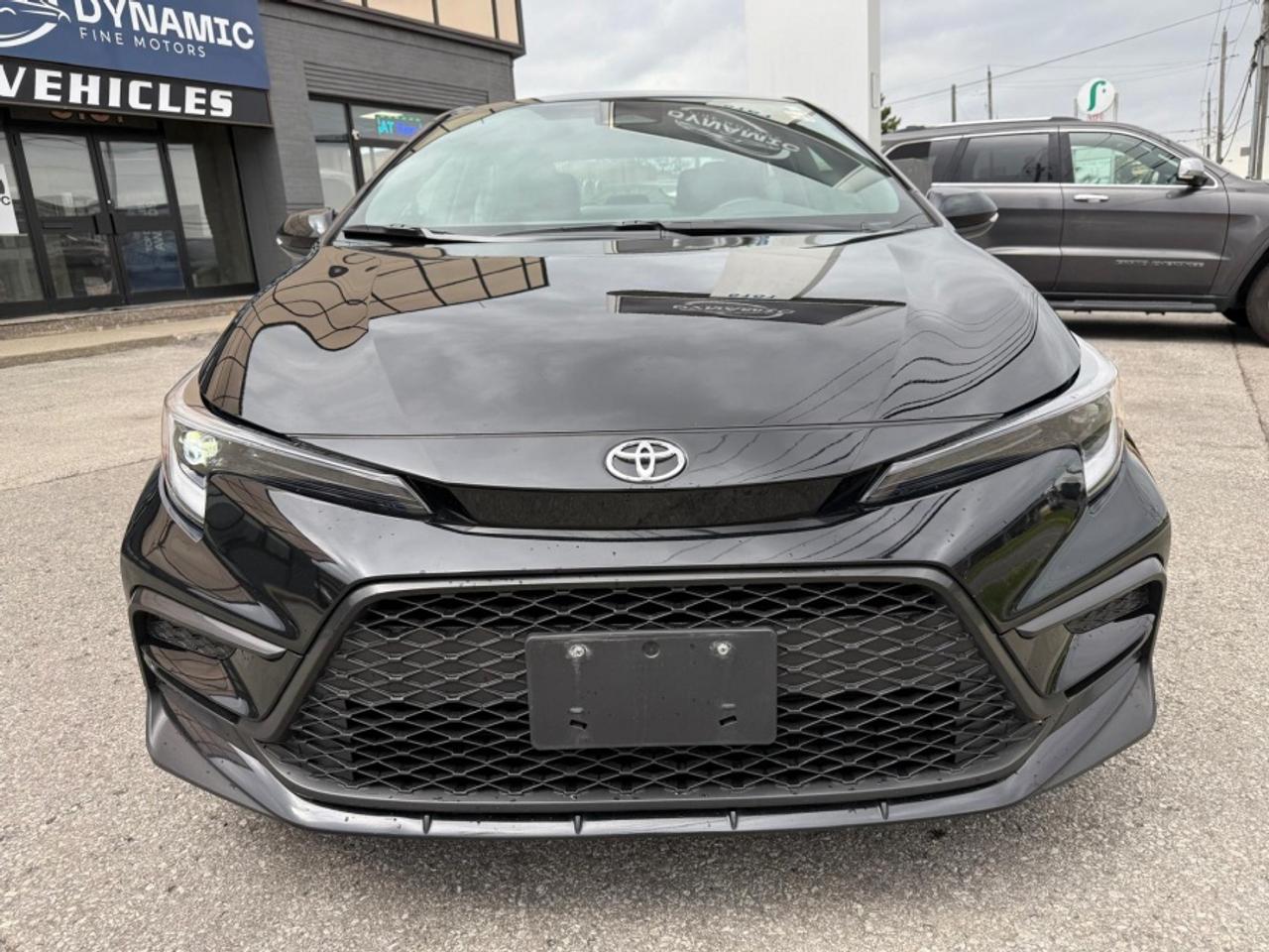 2023 Toyota Corolla SE /SUNROOF /WIRELESS CARPLAY /REAR CAMERA Photo