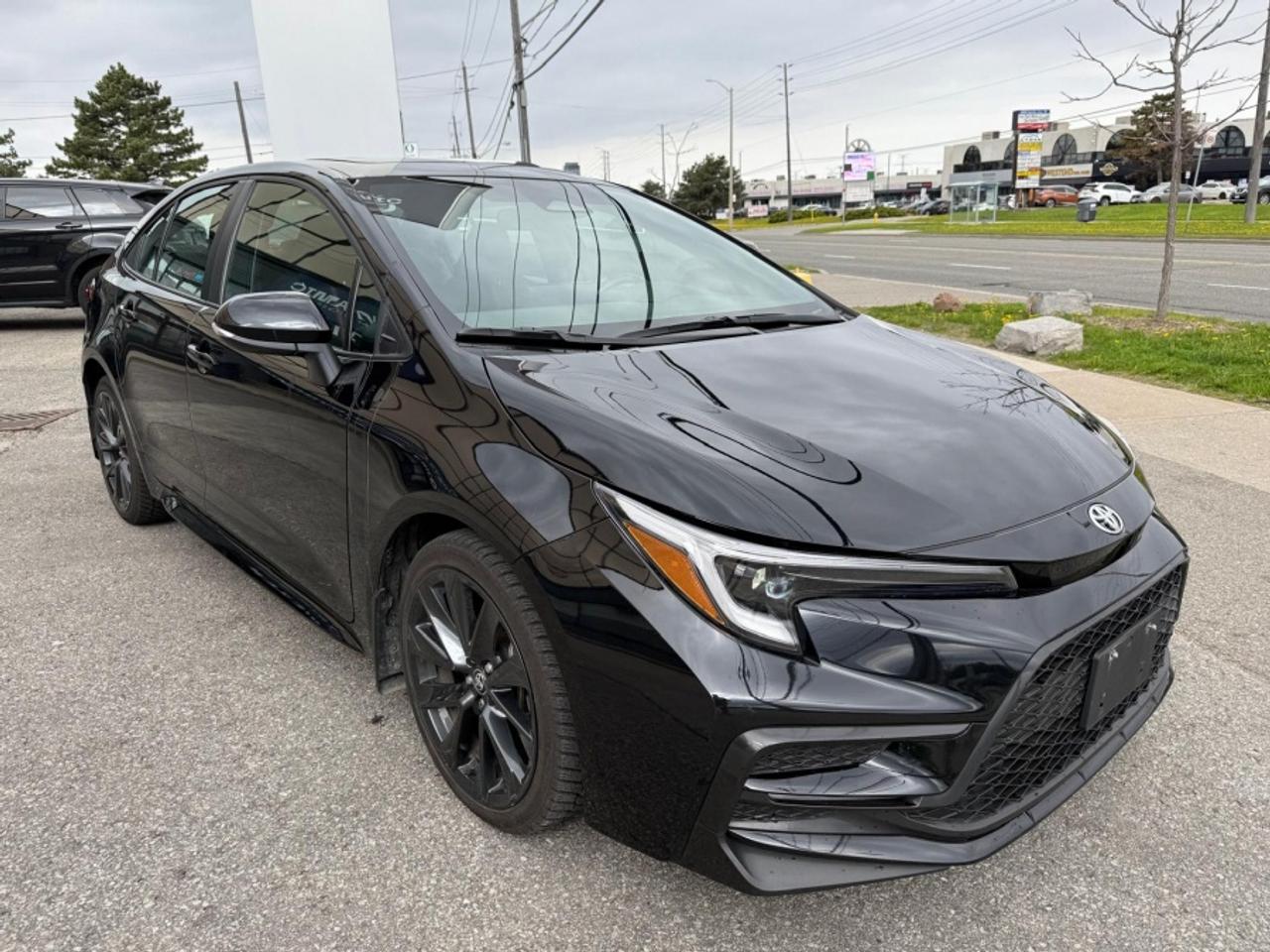 2023 Toyota Corolla SE /SUNROOF /WIRELESS CARPLAY /REAR CAMERA Photo