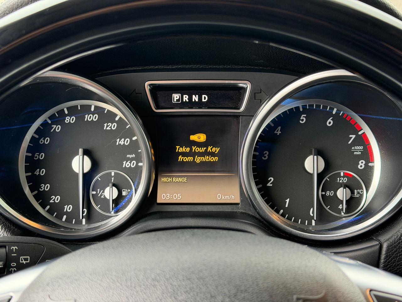 2015 Mercedes-Benz G-Class 4MATIC G550 **5.5L V8 // 382 HP** Photo