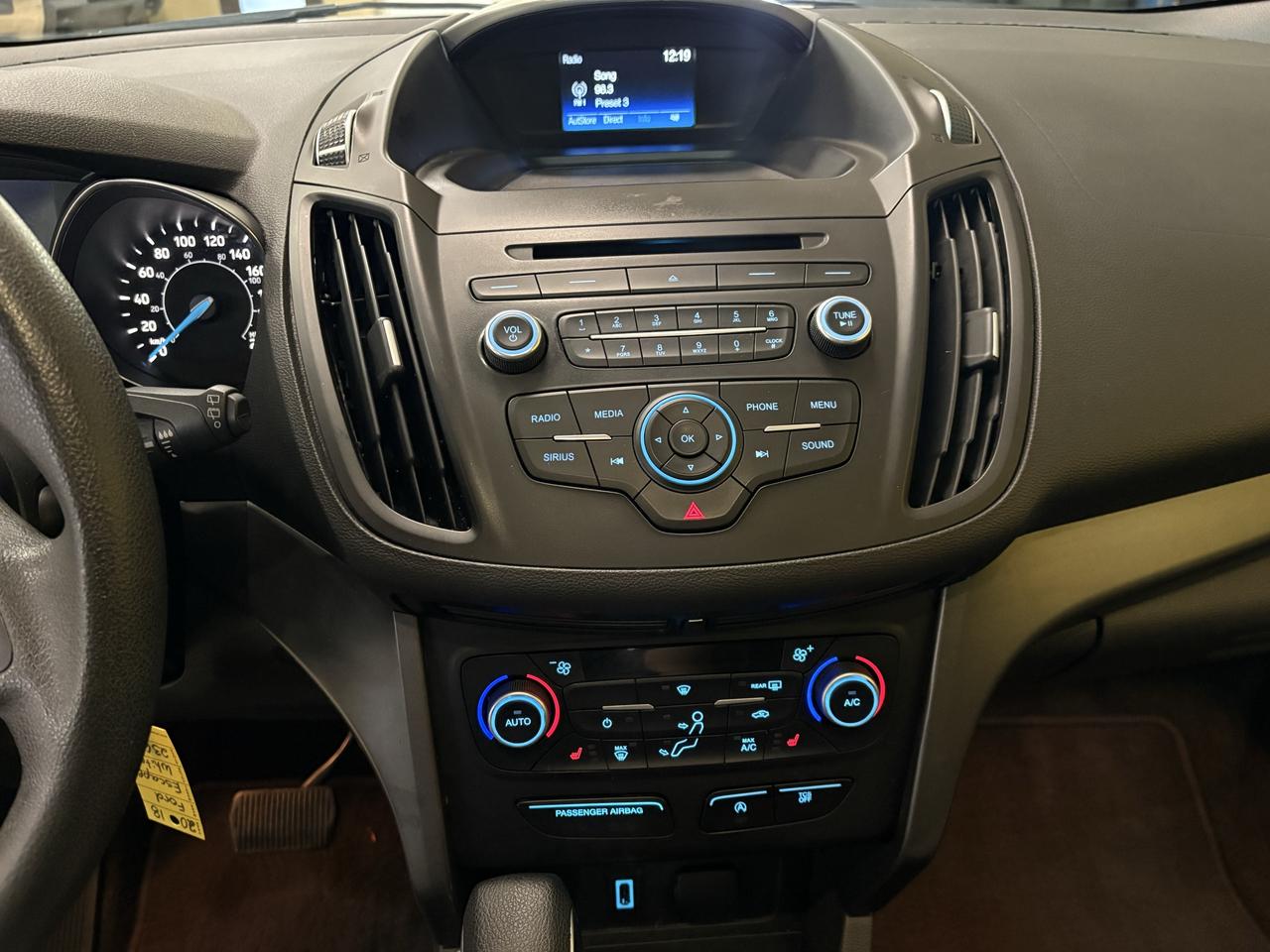 2018 Ford Escape SE Photo