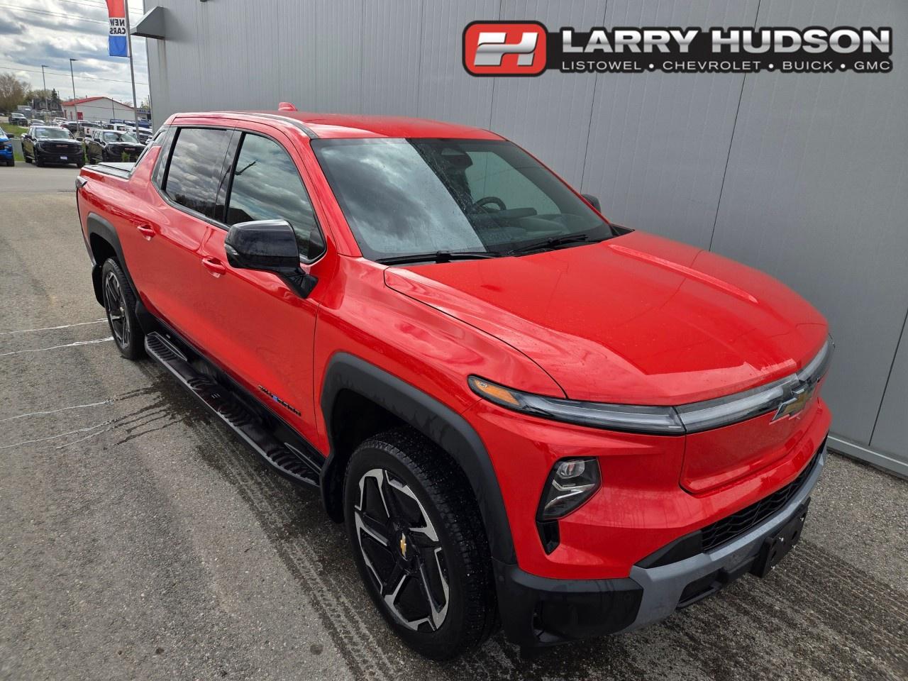 Used 2025 Chevrolet Silverado EV e4WD Crew Cab Extended Range LT for sale in Listowel, ON