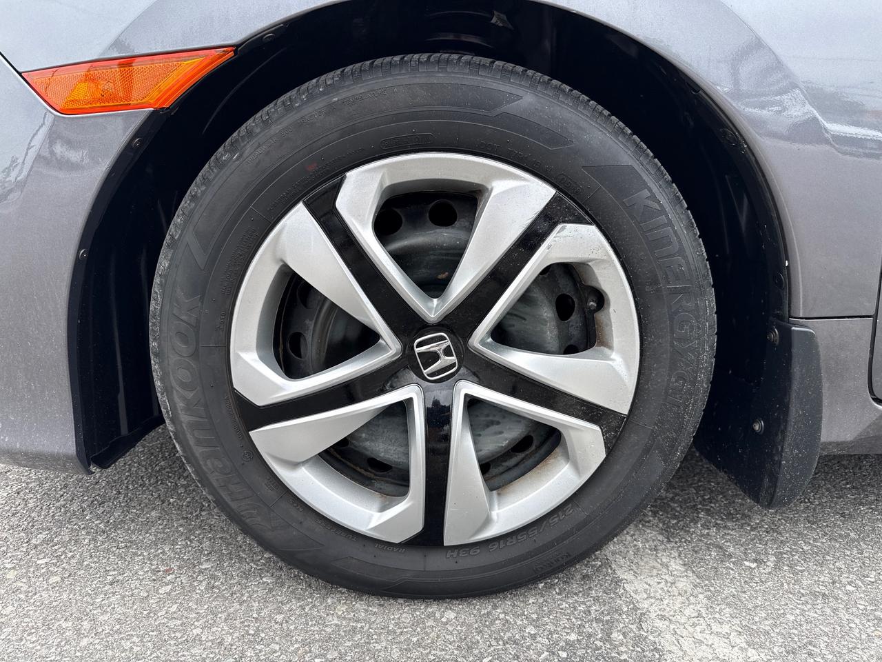 2018 Honda Civic LX Photo