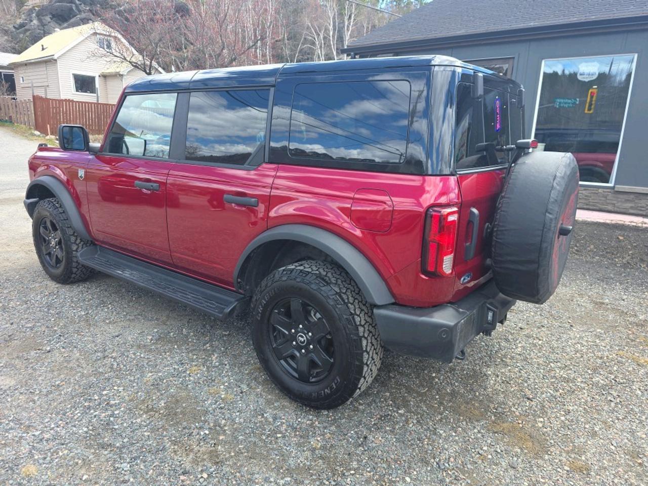2025 Ford Bronco Big Bend BIG BEND BLACK OUT EDITION Photo