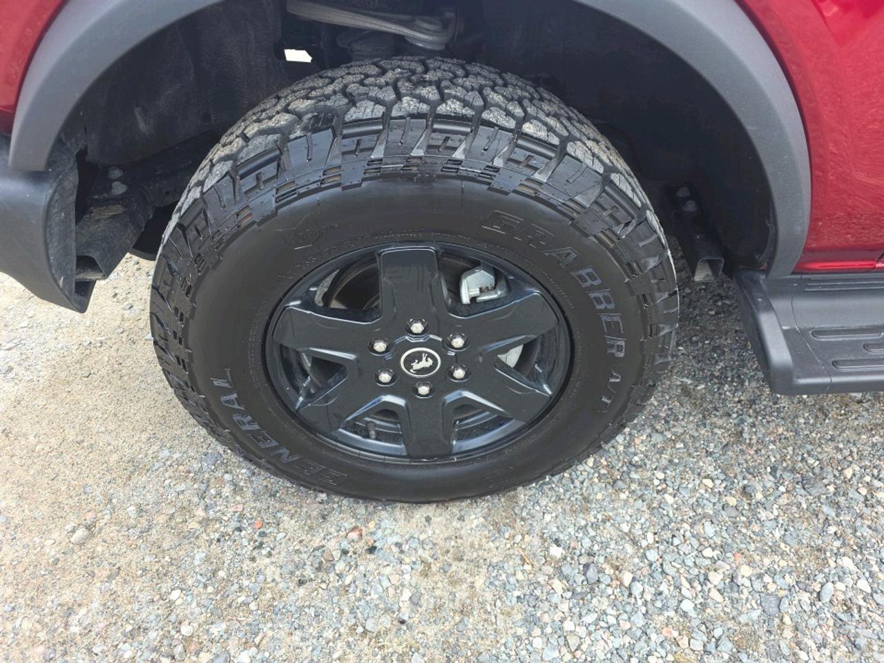 2025 Ford Bronco Big Bend BIG BEND BLACK OUT EDITION Photo
