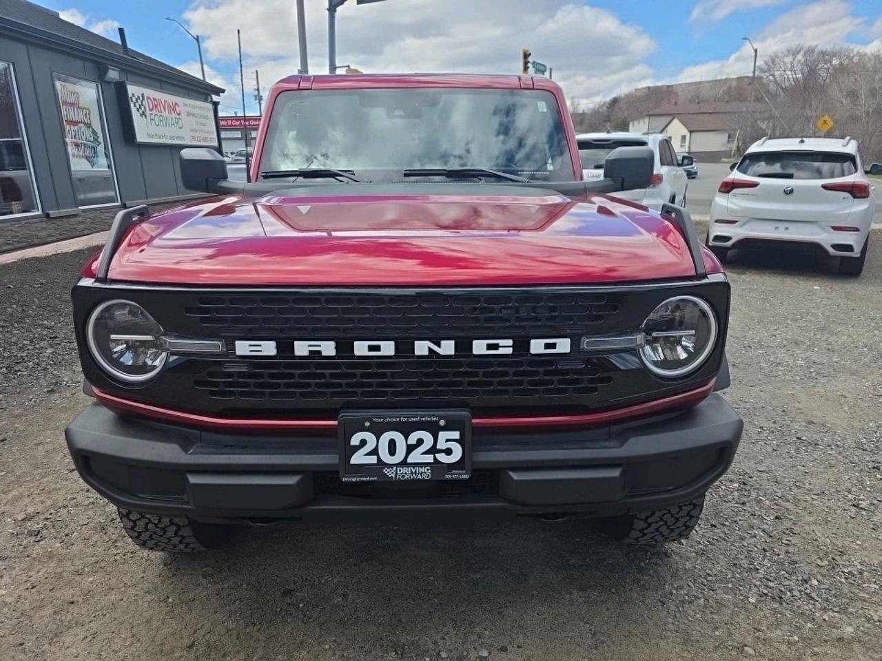 2025 Ford Bronco Big Bend BIG BEND BLACK OUT EDITION Photo