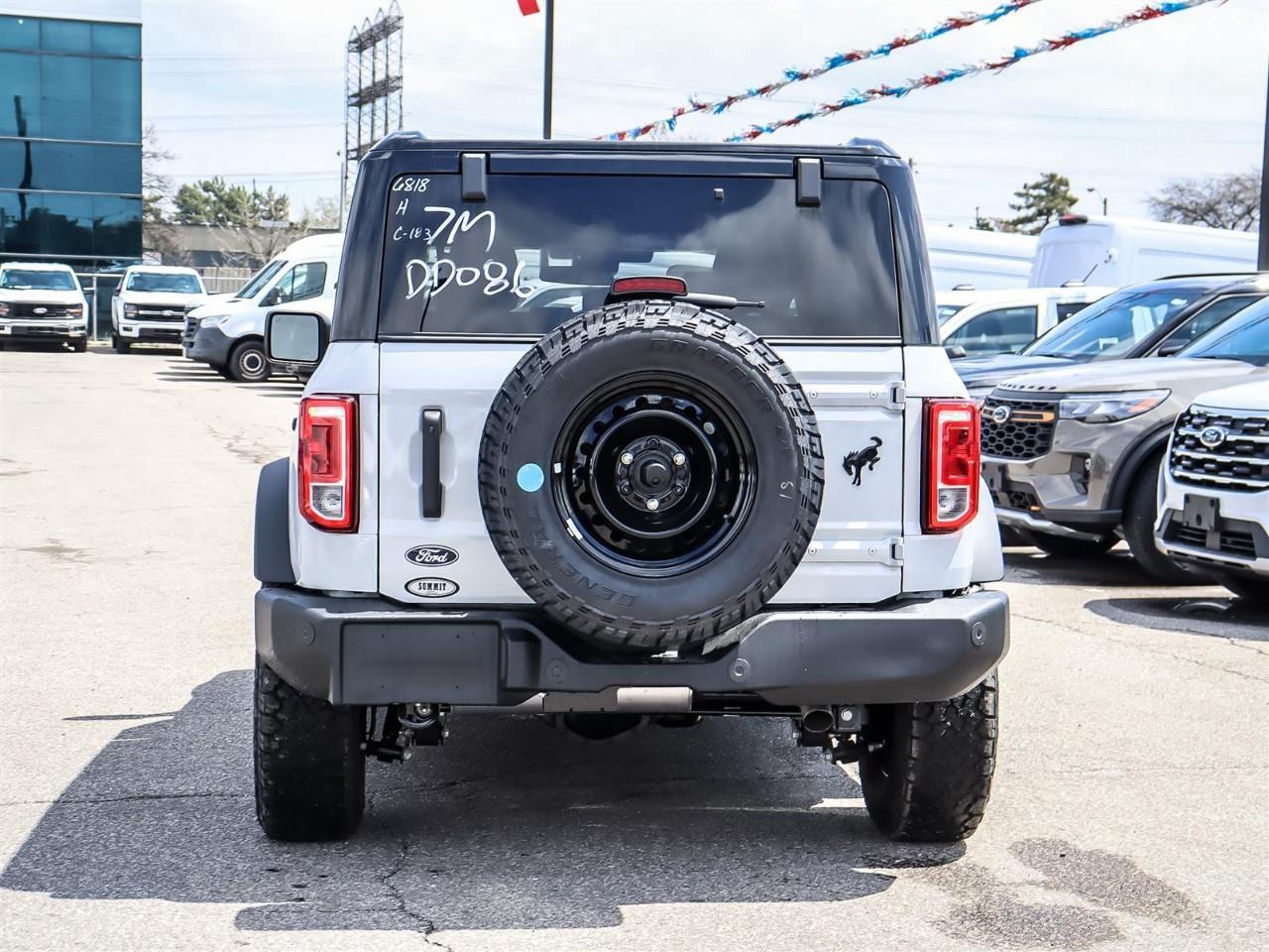 2026 Ford Bronco Big Bend Photo3
