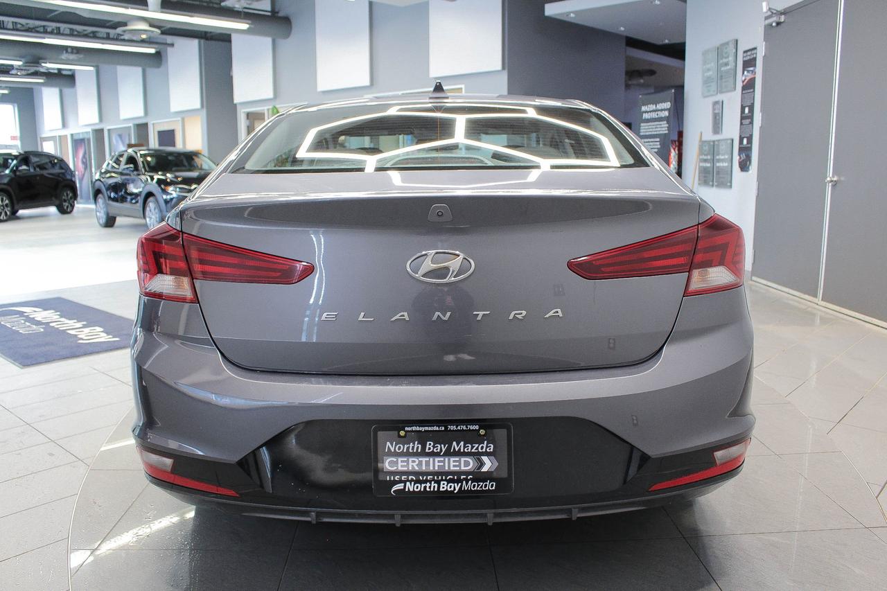 2019 Hyundai Elantra Preferred FWD - CLOTH UPHOLSTERY - APPLE CARPLAY AND ANDROID AUTO Photo