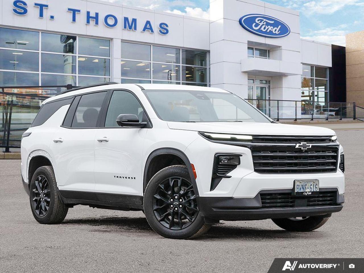 2024 Chevrolet Traverse LT Photo0