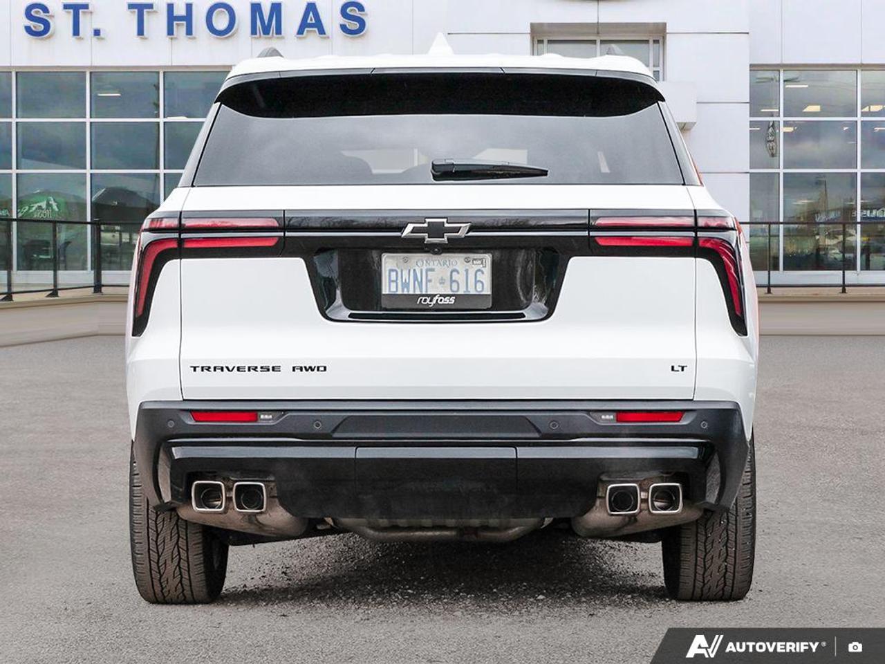 2024 Chevrolet Traverse LT Photo4