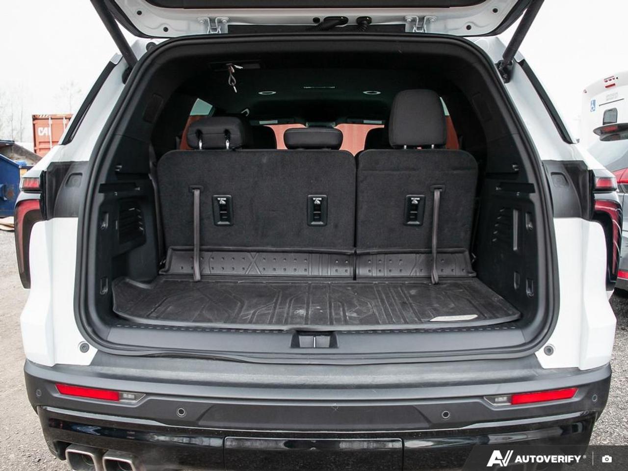 2024 Chevrolet Traverse LT Photo
