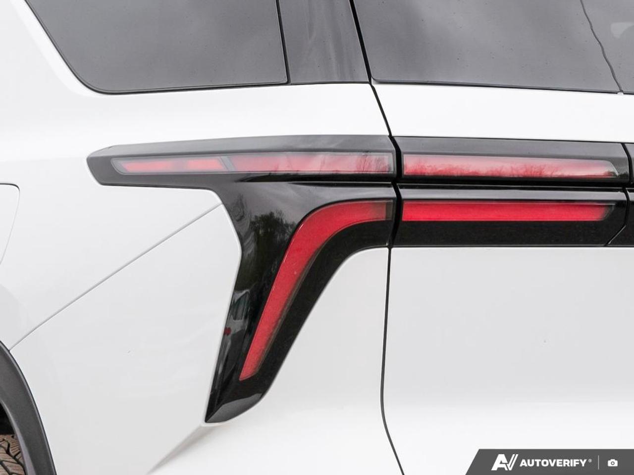2024 Chevrolet Traverse LT Photo