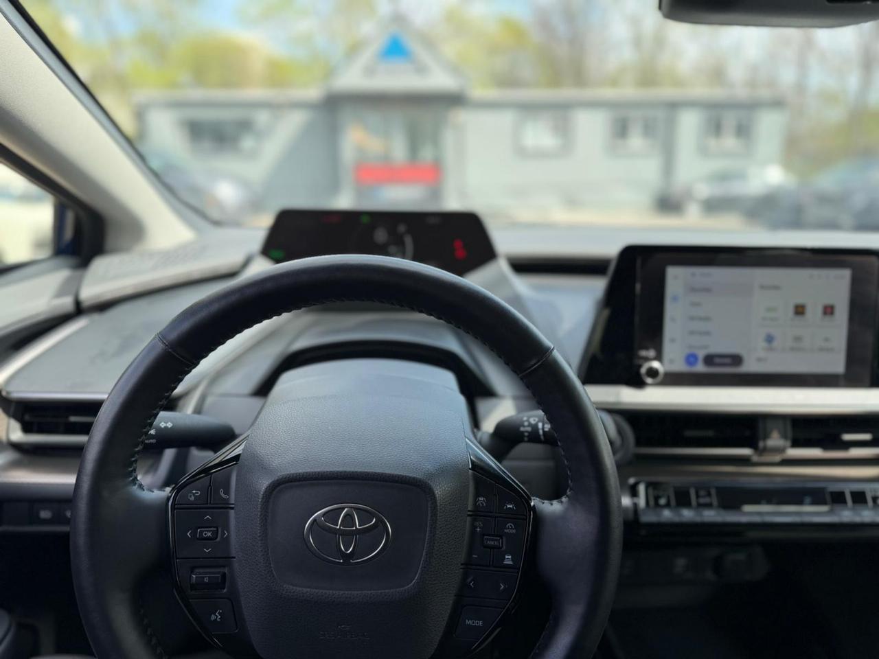 2024 Toyota Prius XLE| CLEAN CARFAX| NO ACCIDENTS | Photo