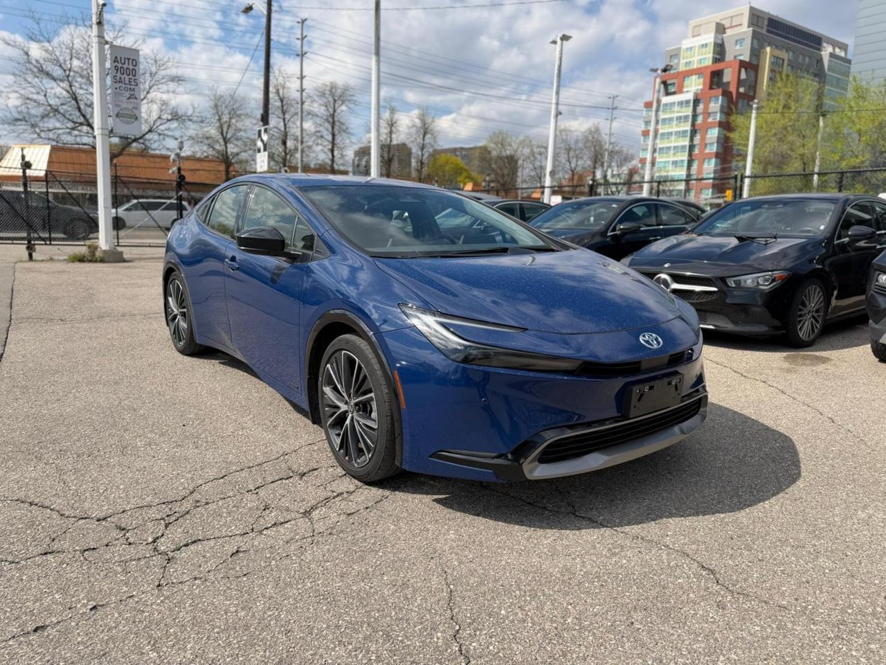 2024 Toyota Prius XLE| CLEAN CARFAX| NO ACCIDENTS | Photo2