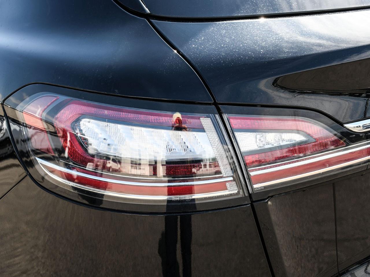2023 Lincoln Nautilus Reserve AWD Photo