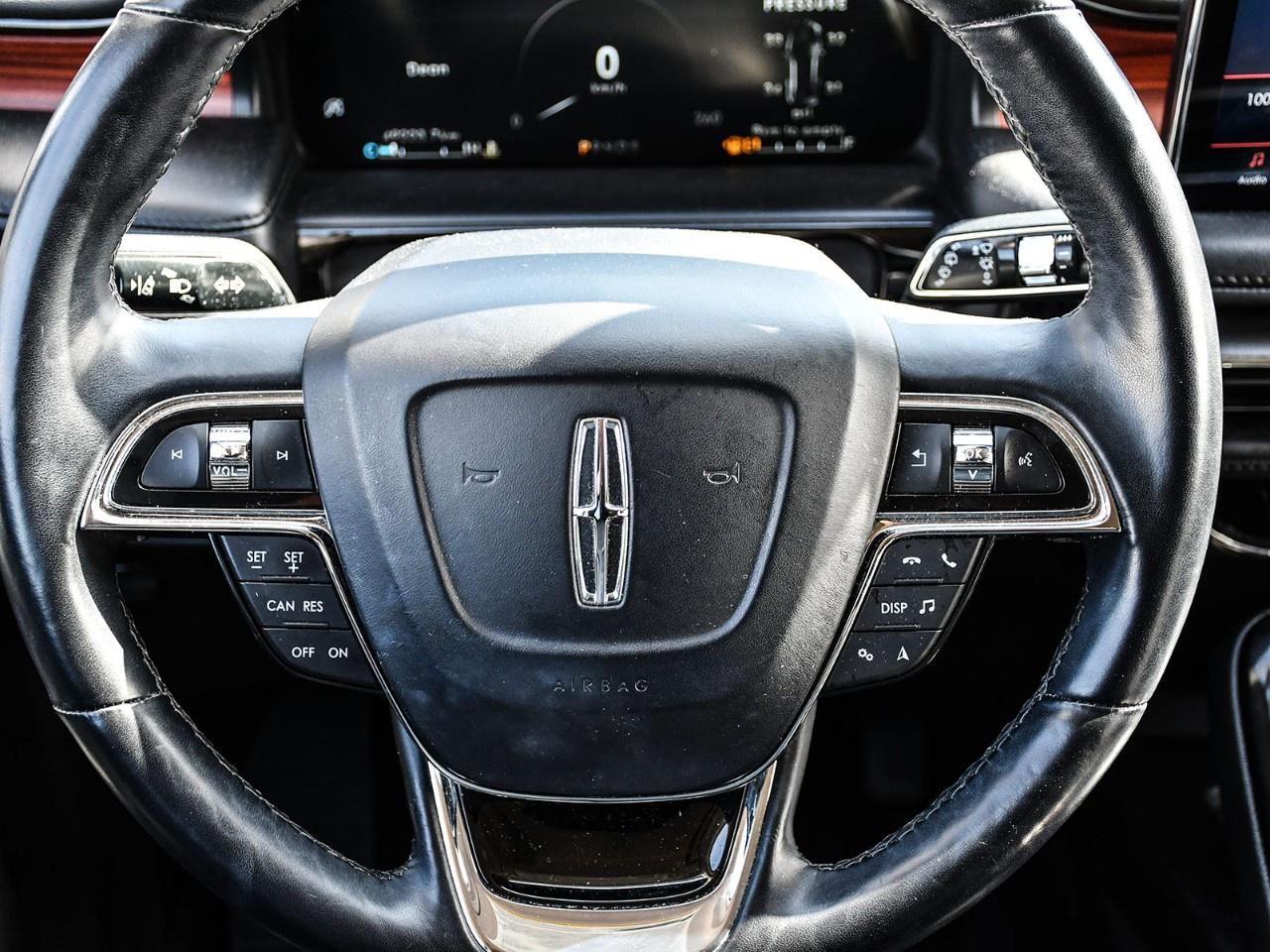 2023 Lincoln Nautilus Reserve AWD Photo