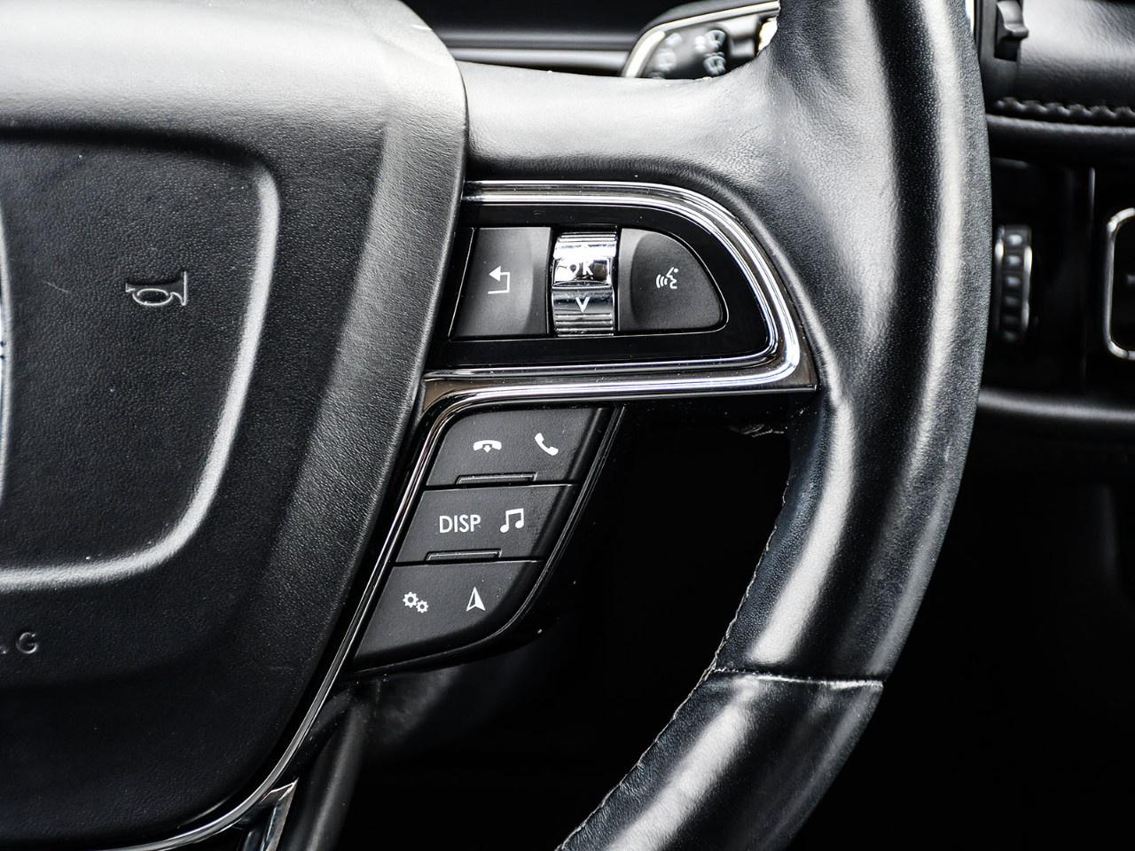 2023 Lincoln Nautilus Reserve AWD Photo