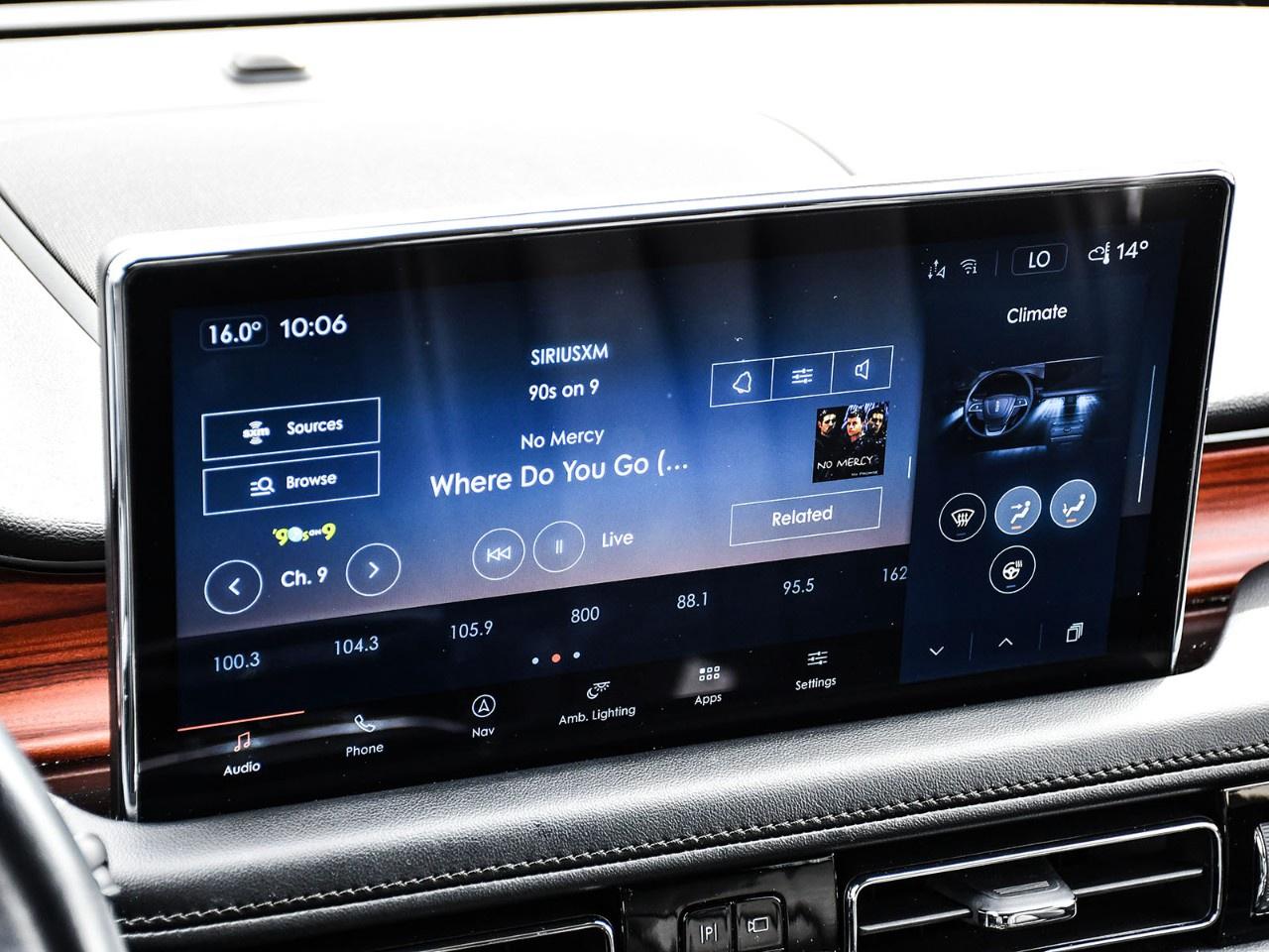 2023 Lincoln Nautilus Reserve AWD Photo