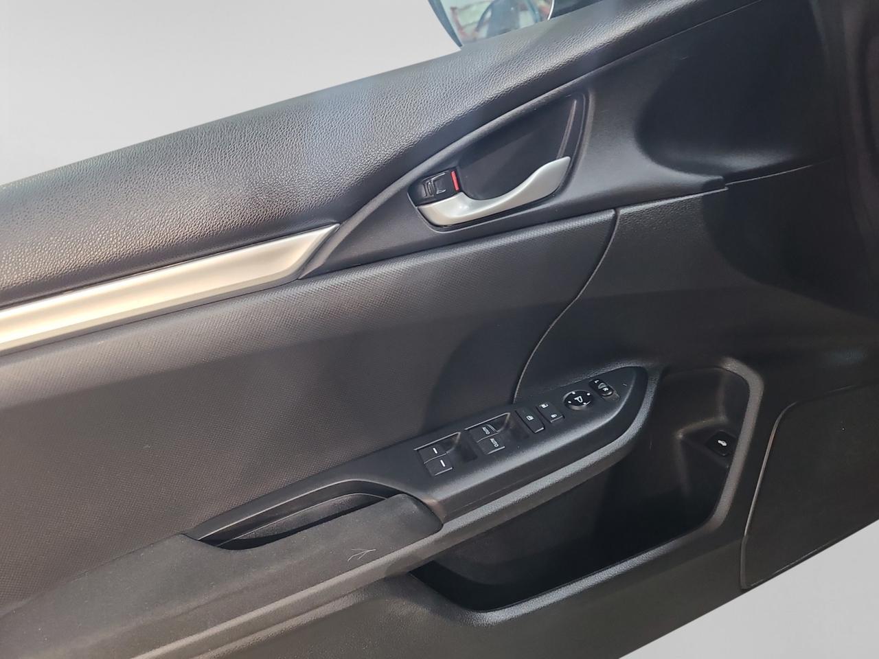 2019 Honda Civic LX MANUAL Photo
