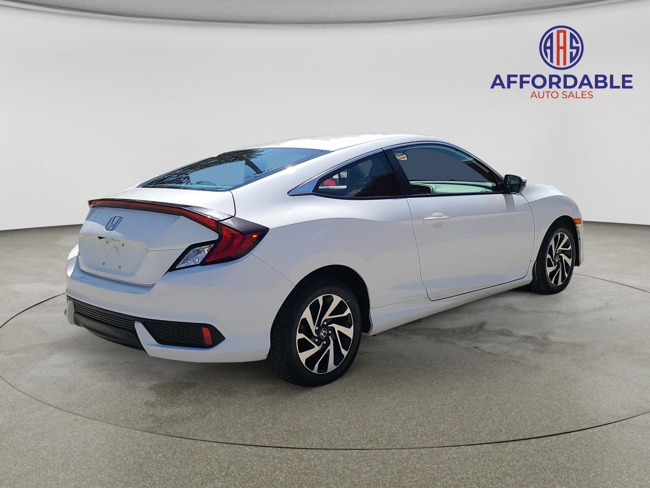 2018 Honda Civic LX - Photo #5