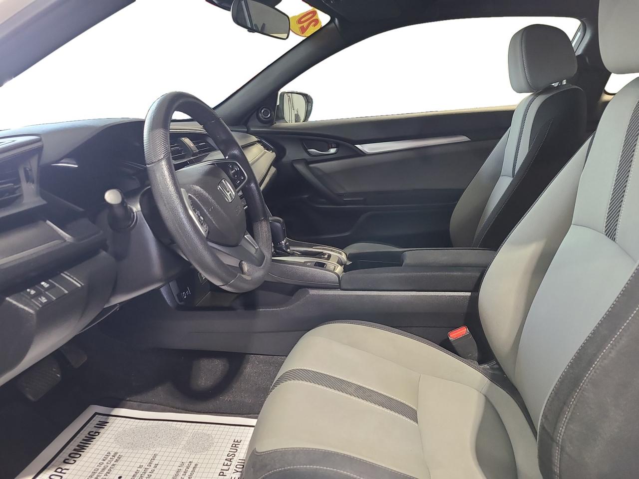 2018 Honda Civic LX Photo
