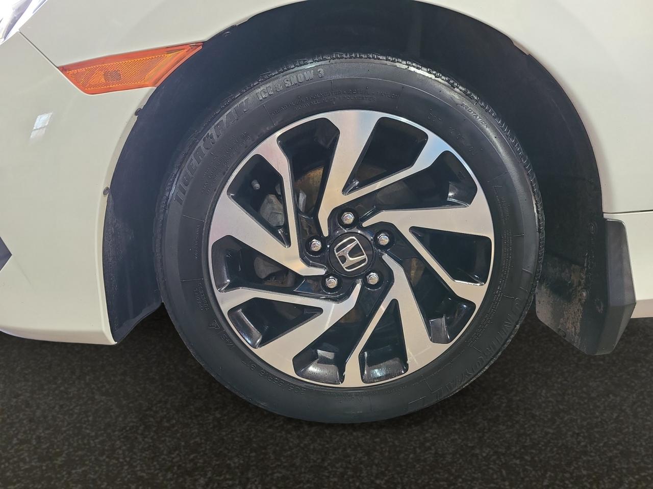 2018 Honda Civic LX - Photo #9