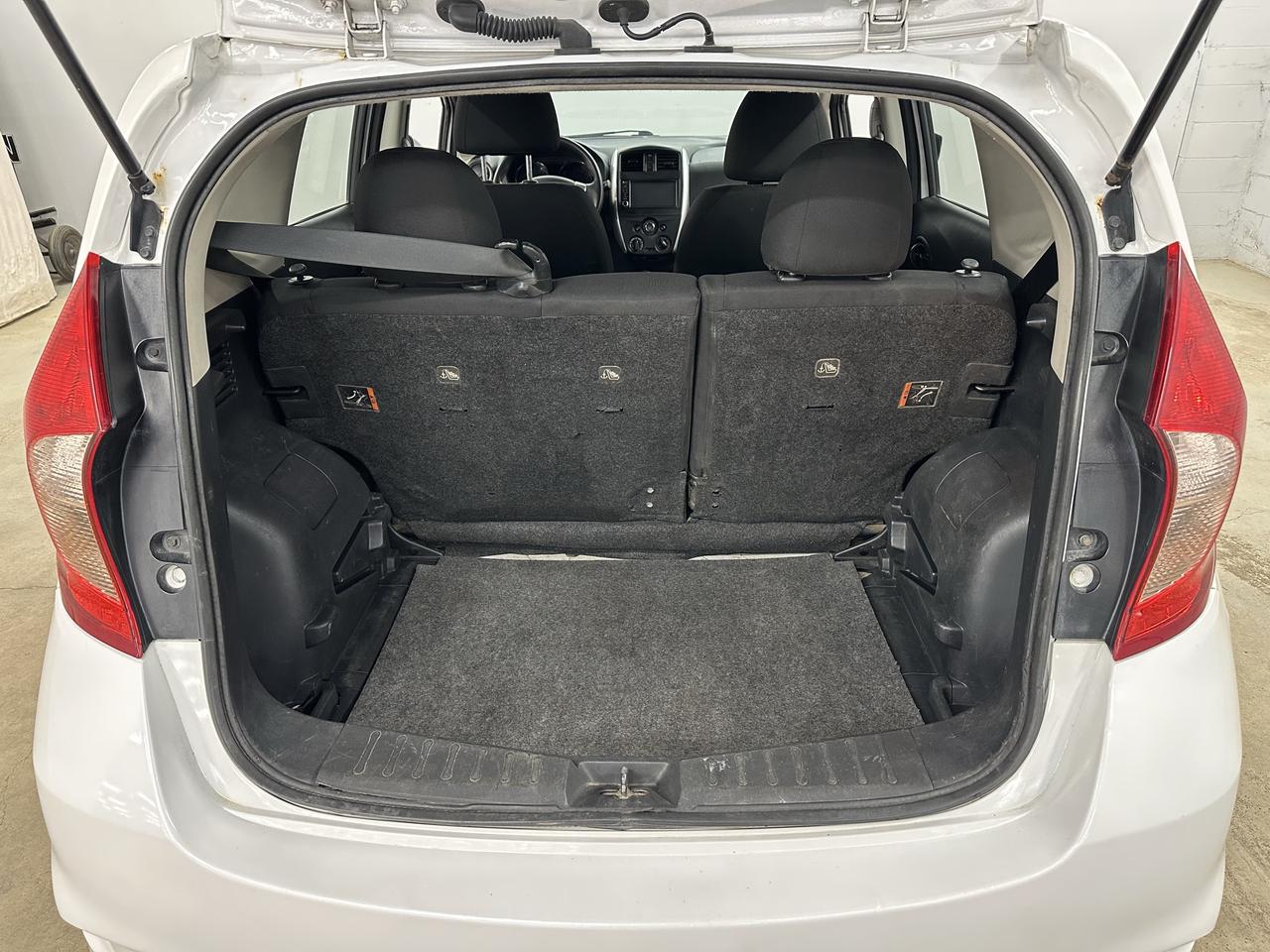 2019 Nissan Versa Note S Photo23