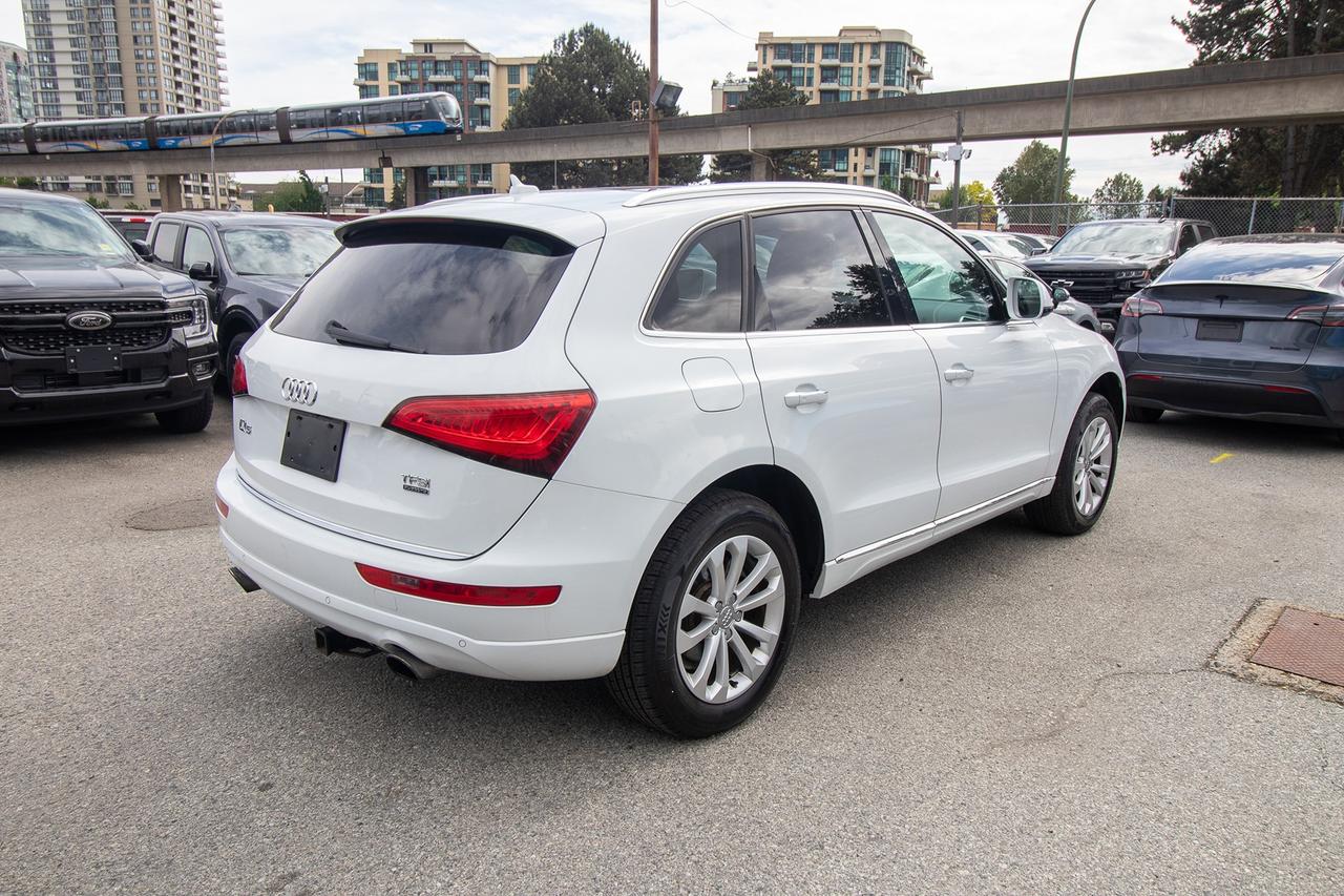 2016 Audi Q5 quattro 2.0T Komfort Photo4