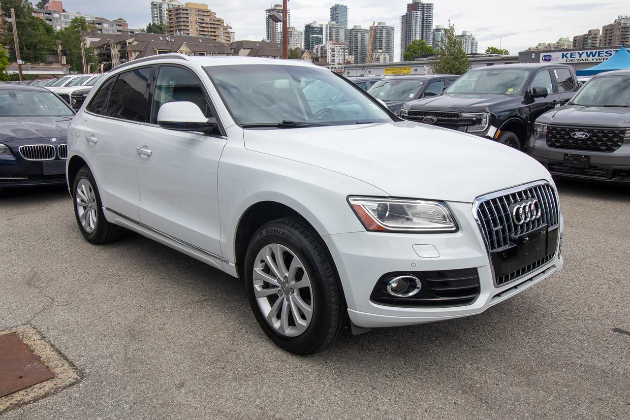 2016 Audi Q5 quattro 2.0T Komfort Photo3