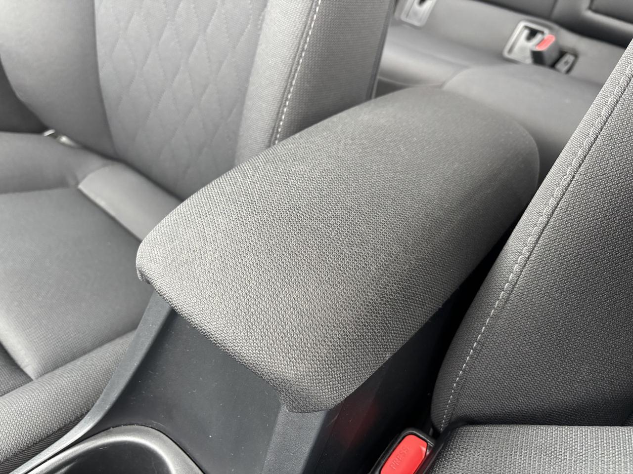 2023 Toyota Corolla LE Photo