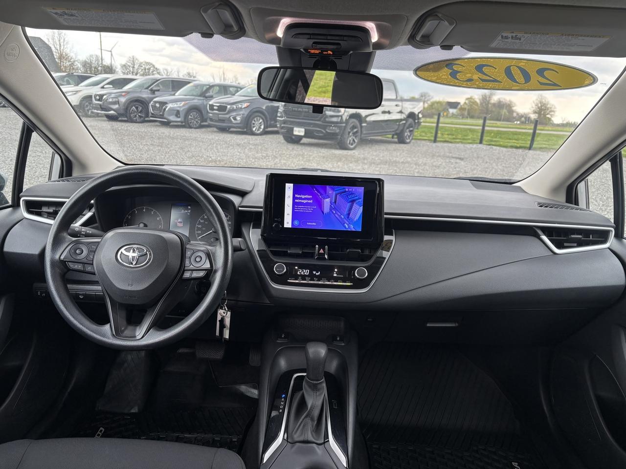 2023 Toyota Corolla LE Photo