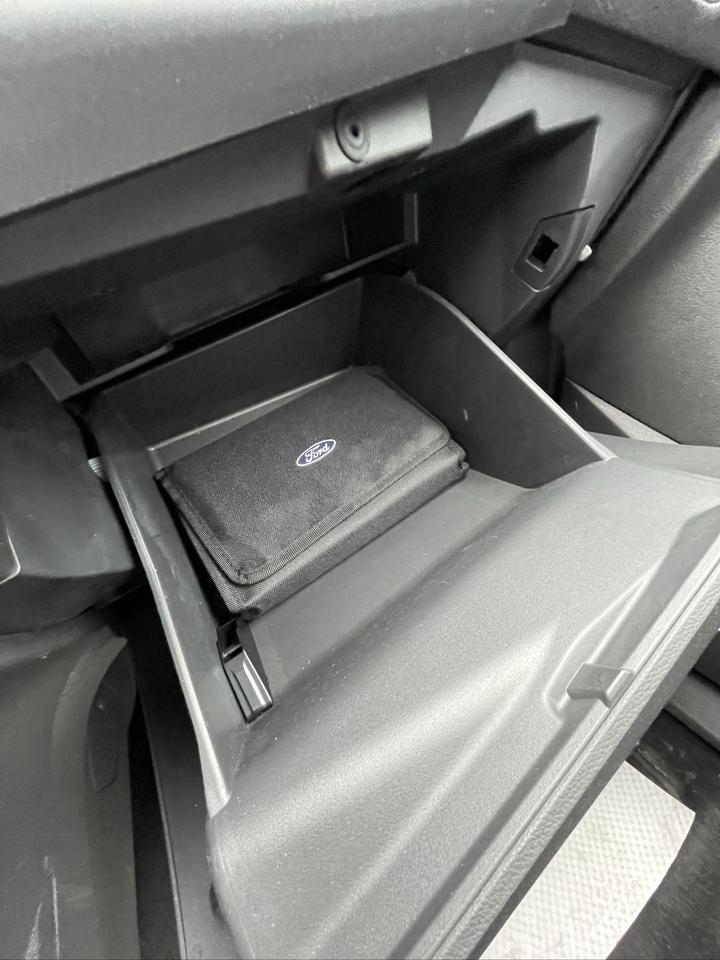 2019 Ford Escape SEL Photo