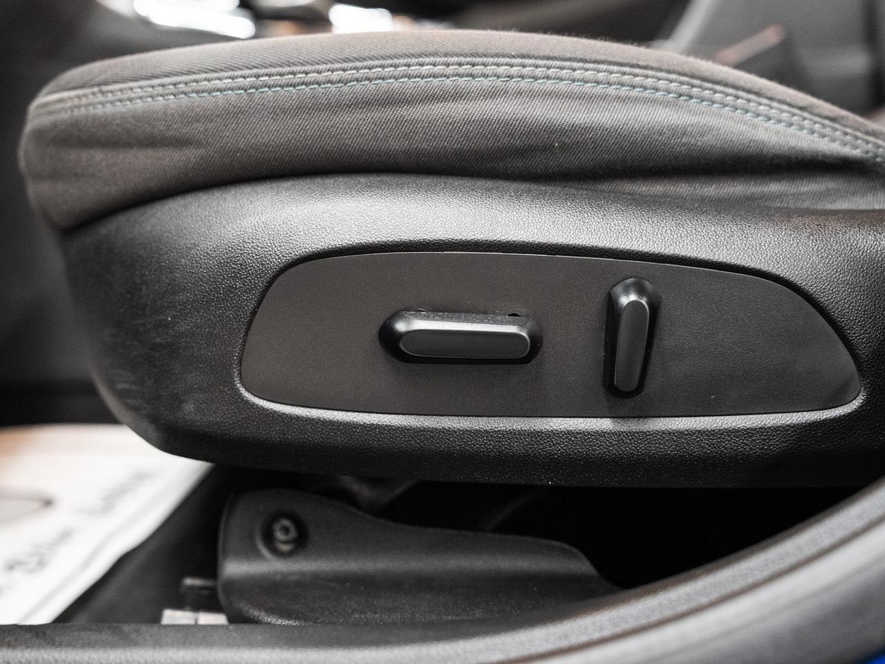 2018 Chevrolet Cruze LT | RS Package | Heated Seats | CarPlay Photo
