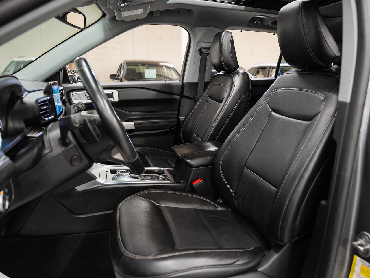 2021 Ford Explorer LIMITED 4WD | Nav | Leather | Panoroof | CarPlay