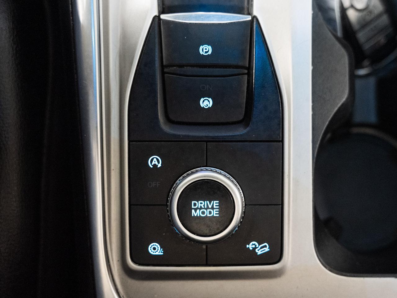 2021 Ford Explorer LIMITED 4WD | Nav | Leather | Panoroof | CarPlay