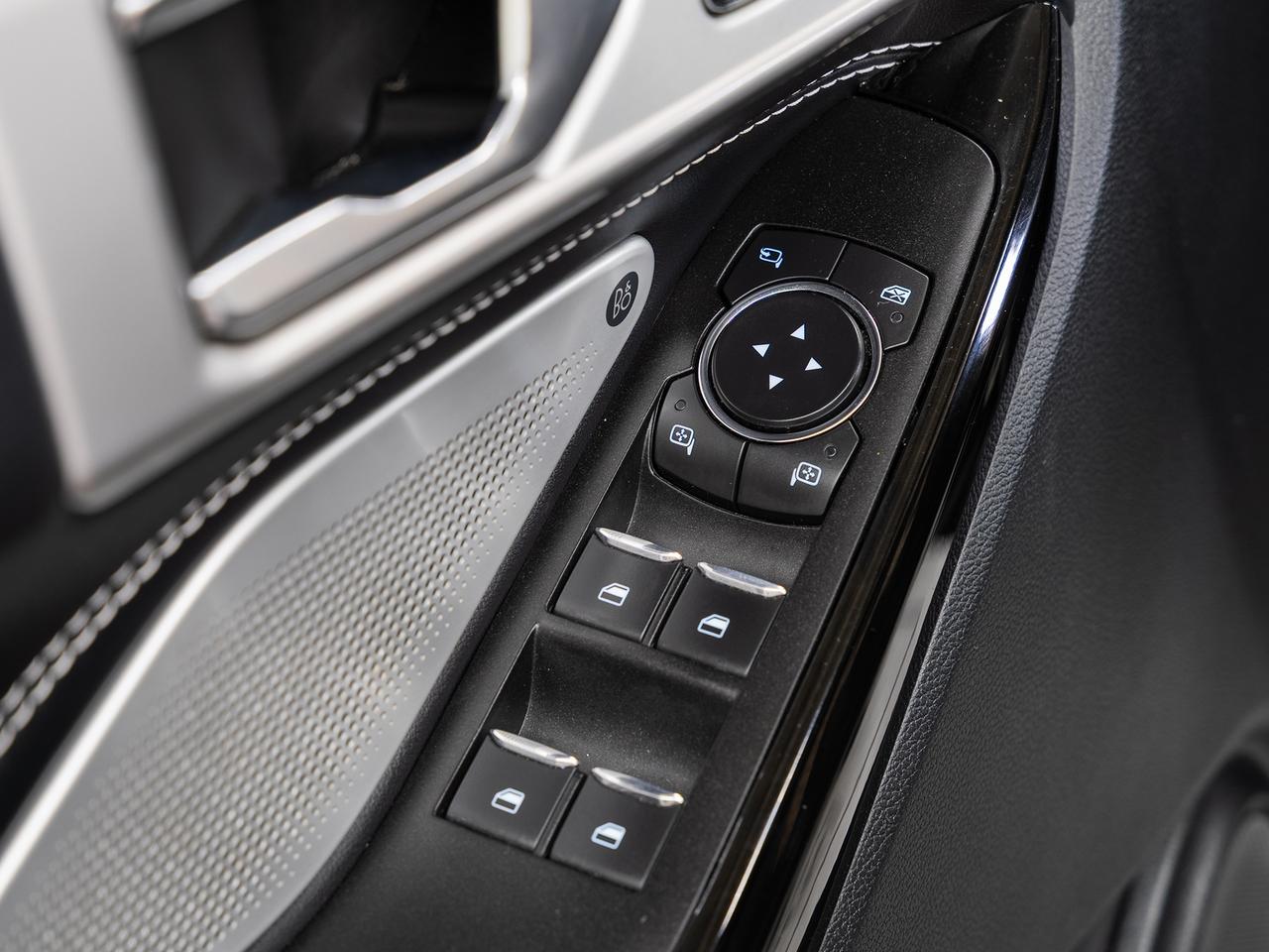 2021 Ford Explorer ST 4WD | Leather | Panoroof | BSM | CarPlay