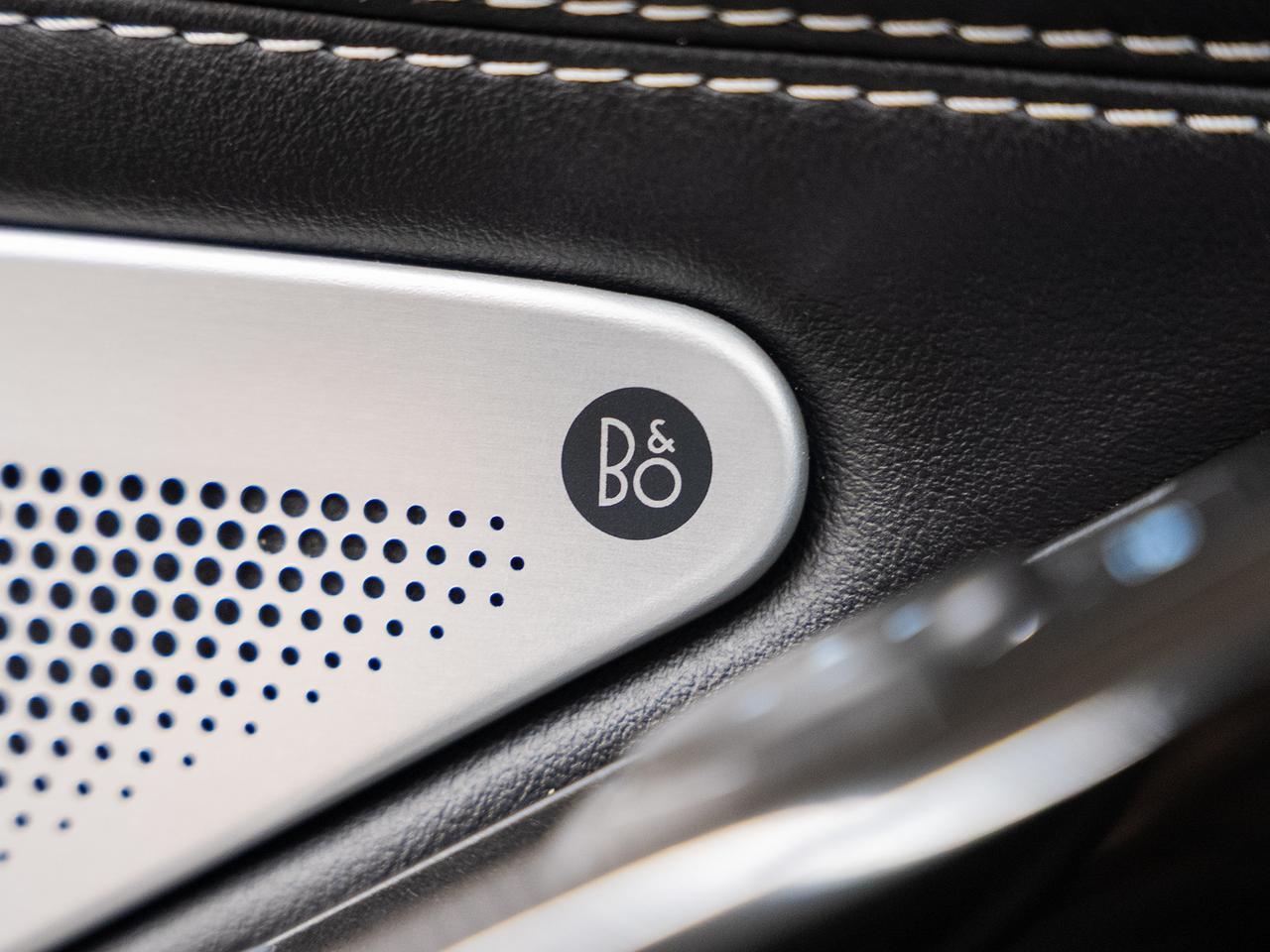 2021 Ford Explorer ST 4WD | Leather | Panoroof | BSM | CarPlay