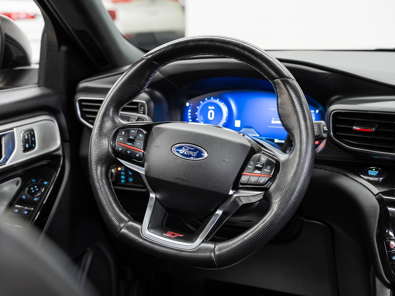 2021 Ford Explorer ST 4WD | Leather | Panoroof | BSM | CarPlay