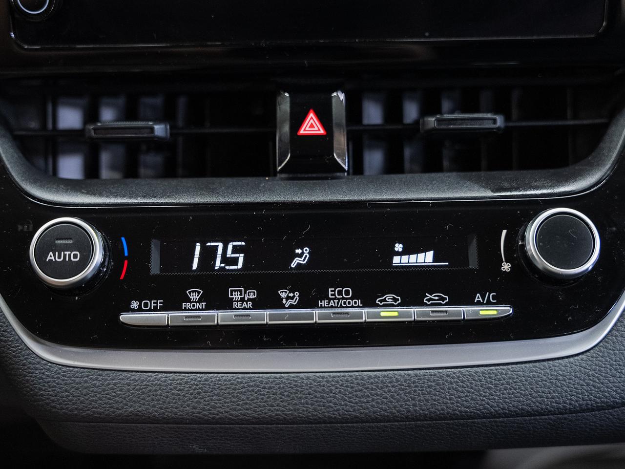 2024 Toyota Corolla HYBRID LE | LaneDep | ACC | Heated Seats | CarPlay