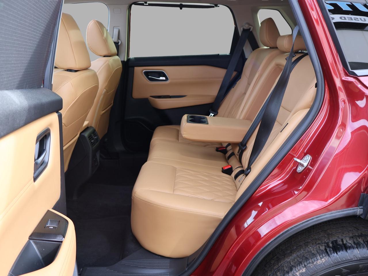 2023 Nissan Rogue PLATINUM AWD CERTIFIED *1 OWNER*ACCIDENT FREE* CAMERA NAV BLUETOOTH LEATHER HEATED SEATS PANO ROOF CRUISE ALLOYS Photo