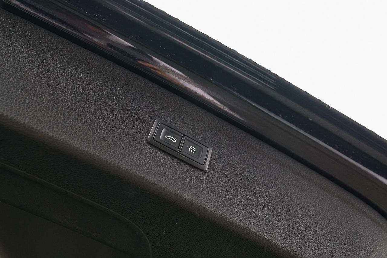 2018 Audi SQ5 Technik S-LINE QUATTRO | HUD | NAVI | PANO | Photo