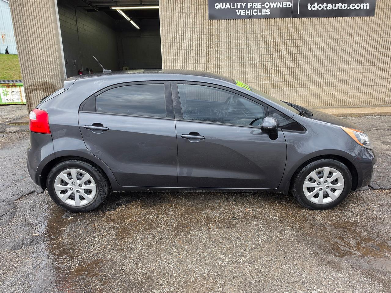 2014 Kia Rio  Photo
